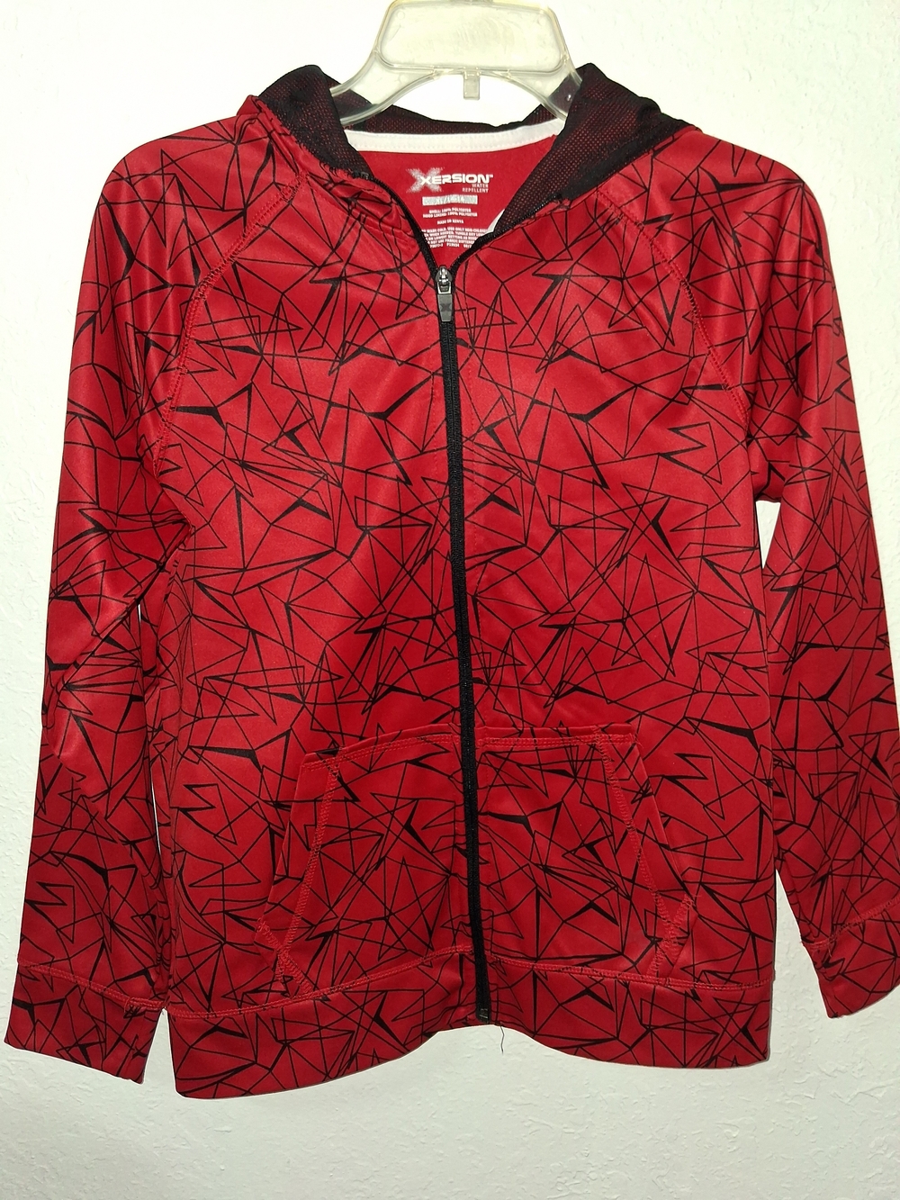 Xersion Red Hooded Zip-Front Puffer Jacket with Black Geometric Print
